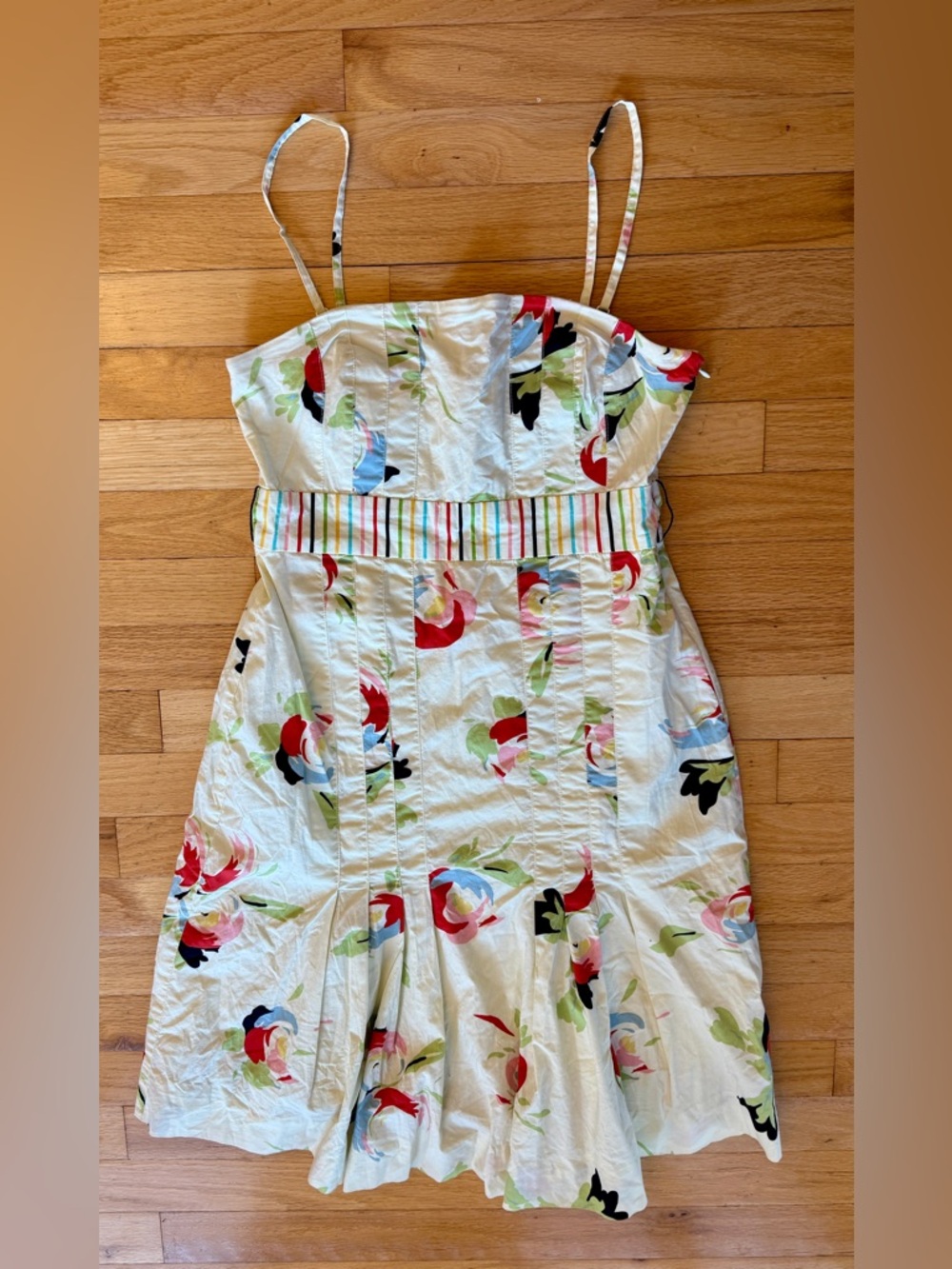 Maeve Inagua cocktail garden party dress floral buttery size 4 Anthropologie